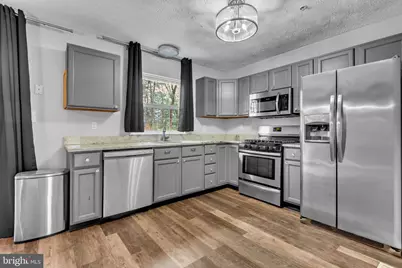 7838 Foxfarm Lane, Glen Burnie, MD 21061 - Photo 9