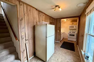 8224 Fort Smallwood Rd, Baltimore, MD 21226 - Photo 5