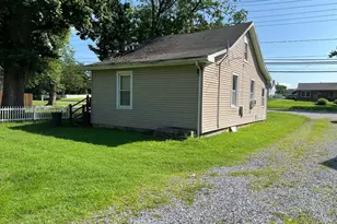 8224 Fort Smallwood Rd, Baltimore, MD 21226 - Photo 29