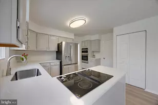 284 Tolstoy Ln, Severna Park, MD 21146 - Photo 13