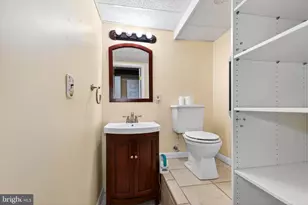 1200 Whitman Dr, Glen Burnie, MD 21061 - Photo 25