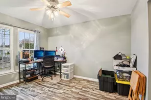 824 Snow Valley Ln, Odenton, MD 21113 - Photo 11