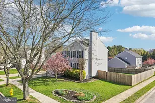 824 Snow Valley Ln, Odenton, MD 21113 - Photo 5