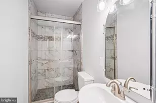 1078 Bright Leaf Ct, Arnold, MD 21012 - Photo 9