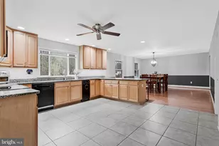 1327 Generals Hwy, Crownsville, MD 21032 - Photo 3