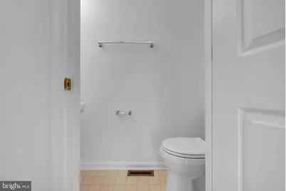 220 Arcadia Shores Circle, Odenton, MD 21113 - Photo 5