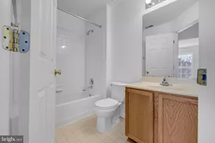 220 Arcadia Shores Cir, Odenton, MD 21113 - Photo 29