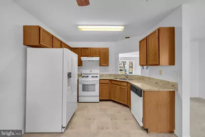 220 Arcadia Shores Circle, Odenton, MD 21113 - Photo 13