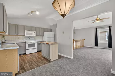 467 Oakton Road, Odenton, MD 21113 - Photo 7