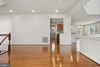 7404 Thames River Drive, Hanover, MD 21076 - Photo 9