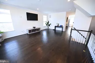 8103 Mill Fall Ct, Glen Burnie, MD 21060 - Photo 7