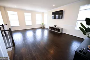 8103 Mill Fall Ct, Glen Burnie, MD 21060 - Photo 5