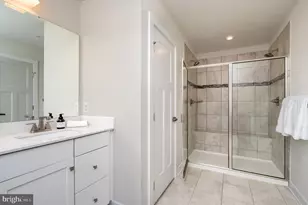 8313 Carrig Ct, Millersville, MD 21108 - Photo 29