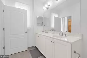 229 Saltgrass Dr, Glen Burnie, MD 21060 - Photo 25
