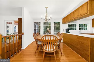 1678 Wickham Way, Crofton, MD 21114 - Photo 9