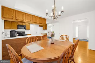 1678 Wickham Way, Crofton, MD 21114 - Photo 11