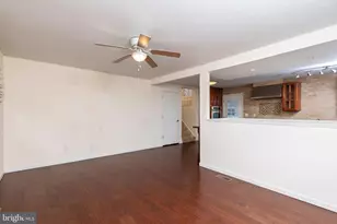 8306 Aletta Pl, Severn, MD 21144 - Photo 3