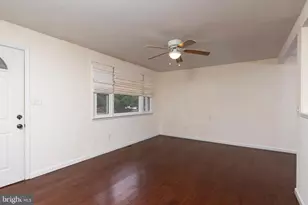 8306 Aletta Pl, Severn, MD 21144 - Photo 5