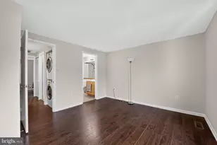 8114 Cloverhurst Rd, Glen Burnie, MD 21061 - Photo 21