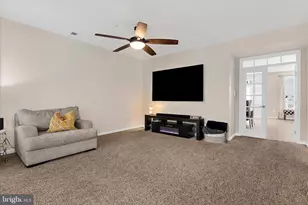 364 Chessington Dr, Odenton, MD 21113 - Photo 9