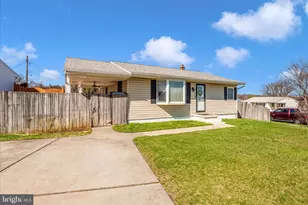 1628 Pleasantville Dr, Glen Burnie, MD 21061 - Photo 3