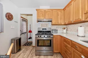 1628 Pleasantville Dr, Glen Burnie, MD 21061 - Photo 17