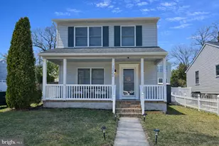 7850 E Shore Rd, Pasadena, MD 21122 - Photo 1