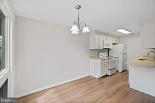544 Glen Ct, Glen Burnie, MD 21061 - Photo 11