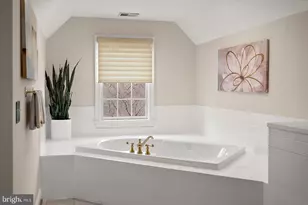 927 Hilltop Rd, Arnold, MD 21012 - Photo 29