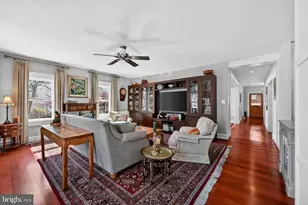 98 Duke of Gloucester St, Annapolis, MD 21401 - Photo 25