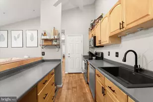 641 Deering Rd, Pasadena, MD 21122 - Photo 15