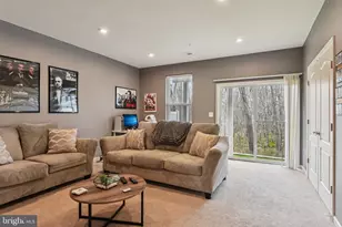 1306 Hawk Hollow Dr, Crofton, MD 21114 - Photo 5