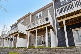 1306 Hawk Hollow Dr, Crofton, MD 21114 - Photo 35