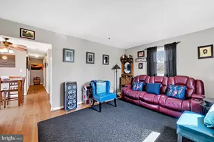 22 Main Ave SW, Glen Burnie, MD 21061 - Photo 9