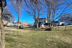 208 Harlem Rd, Pasadena, MD 21122 - Photo 5