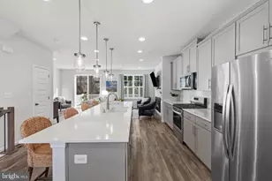 597 Cross Chase Dr, Millersville, MD 21108 - Photo 7