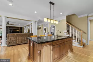 370 Eagle Hill Rd, Pasadena, MD 21122 - Photo 17