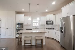 7605 Gigur Dr, Hanover, MD 21076 - Photo 5