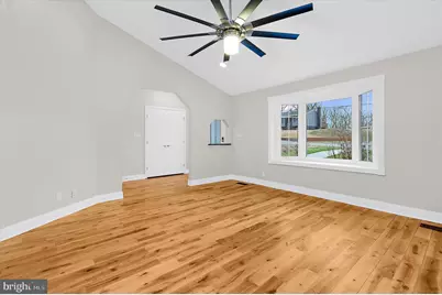 7719 Suitt Drive, Pasadena, MD 21122 - Photo 7