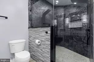 7719 Suitt Dr, Pasadena, MD 21122 - Photo 27