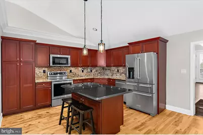 7719 Suitt Drive, Pasadena, MD 21122 - Photo 17