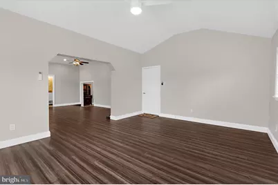 7719 Suitt Drive, Pasadena, MD 21122 - Photo 15