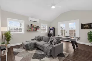 7719 Suitt Dr, Pasadena, MD 21122 - Photo 11