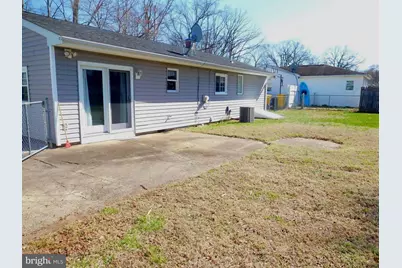 8384 Forest Drive, Pasadena, MD 21122 - Photo 5