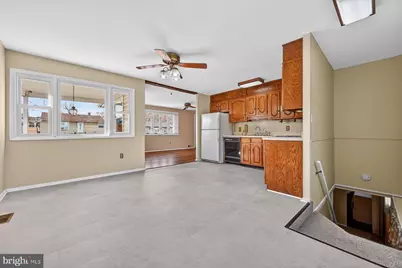 804 Bentwillow Drive, Glen Burnie, MD 21061 - Photo 15