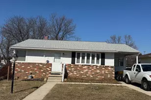 804 Bentwillow Dr, Glen Burnie, MD 21061 - Photo 1