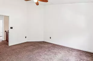 8146 Hazy Dawn Ct, Pasadena, MD 21122 - Photo 13