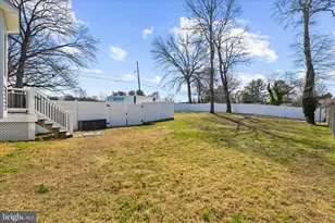 1217 Valley Rd, Pasadena, MD 21122 - Photo 45