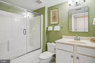 7001 Clinton Ct, Annapolis, MD 21403 - Photo 21