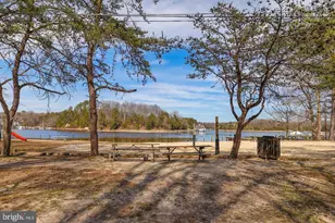 816 Valley Dr, Crownsville, MD 21032 - Photo 31